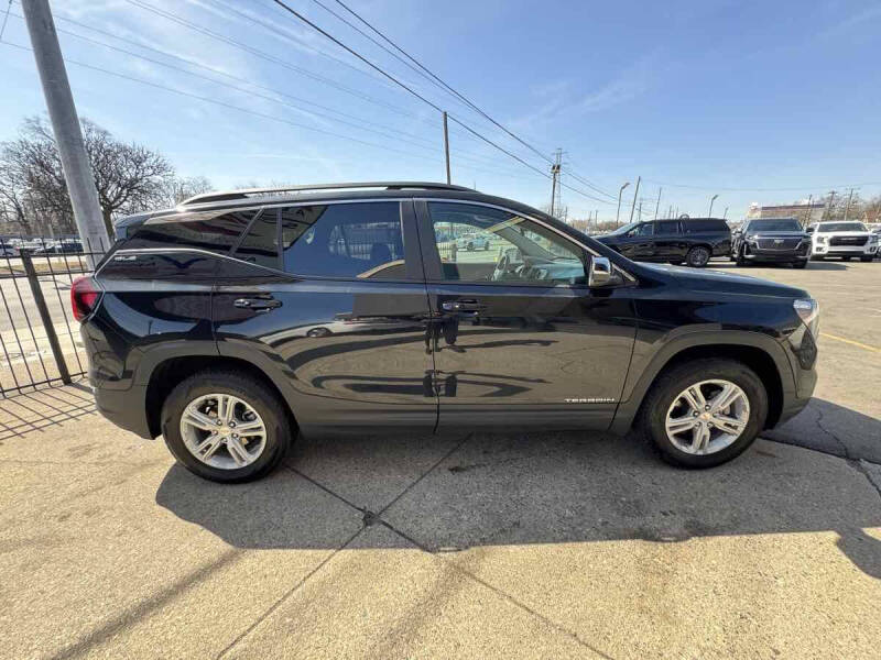 2022 GMC Terrain SLE