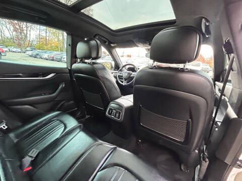 2017 Maserati Levante