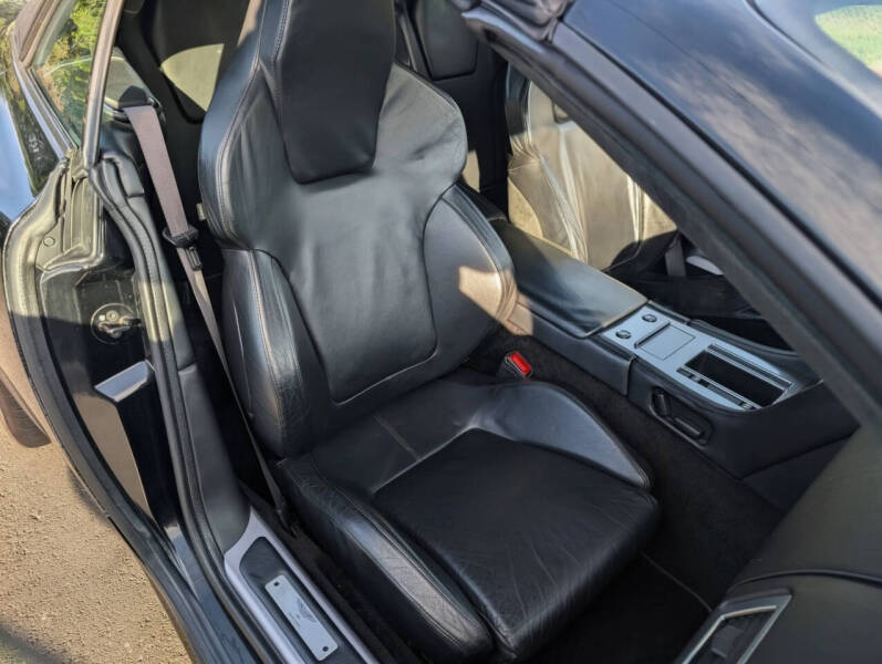 2005 Aston Martin DB9 Volante