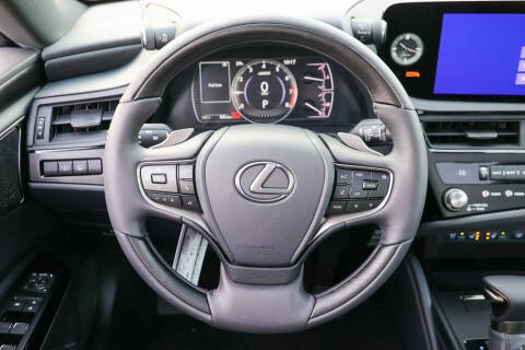 2025 Lexus ES 350 Luxury