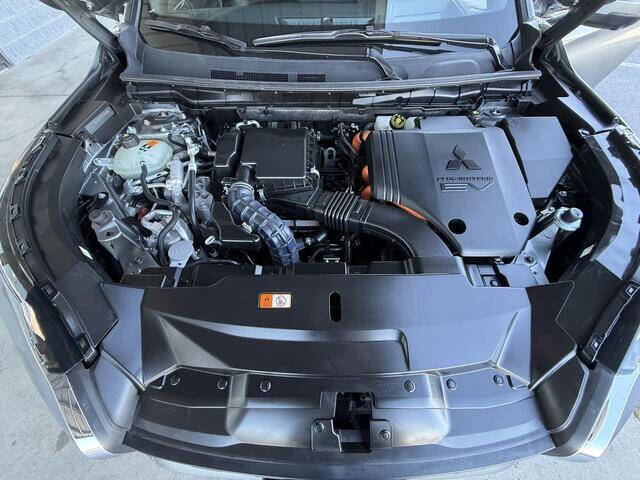 2023 Mitsubishi Outlander PHEV SEL