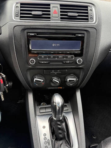 2013 Volkswagen Jetta SE