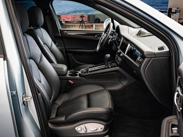 2023 Porsche Macan