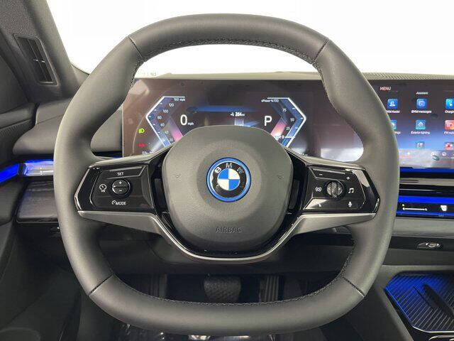 2024 BMW i5 eDrive40