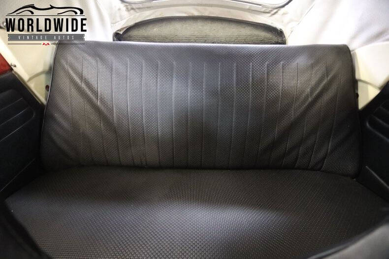 1970 Volkswagen Super Beetle