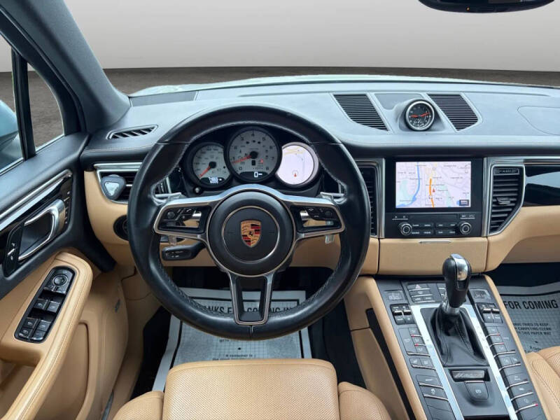 2017 Porsche Macan S
