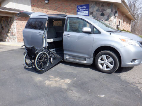 2014 Toyota Sienna for sale at Mobility Motors LLC - A Wheelchair Van in Battle Creek MI