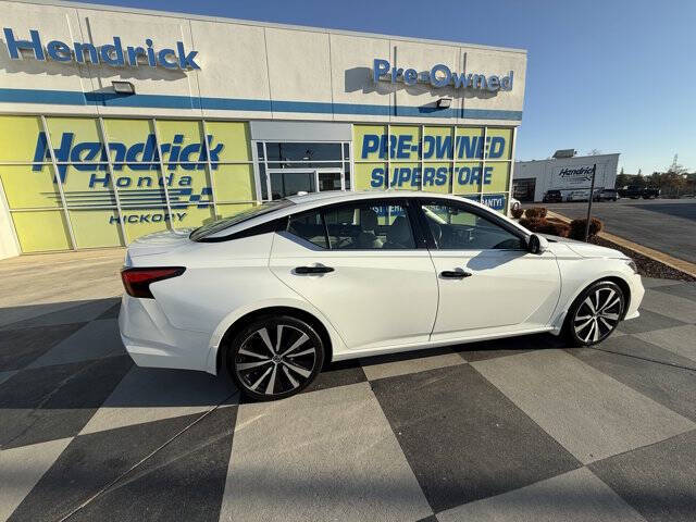 2021 Nissan Altima 2.5 Platinum