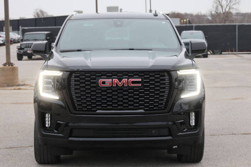 2022 GMC Yukon XL SLT