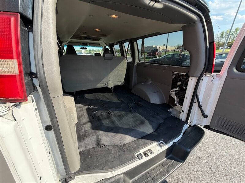 2018 Chevrolet Express LT 2500