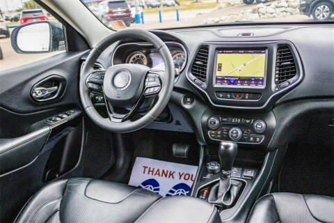 2023 Jeep Cherokee Altitude Lux