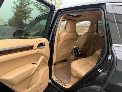 2012 Porsche Cayenne