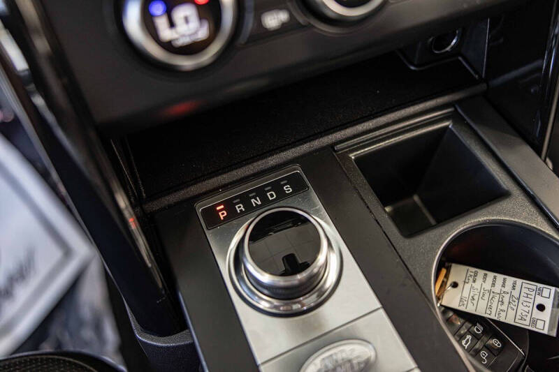 2020 Land Rover Discovery SE