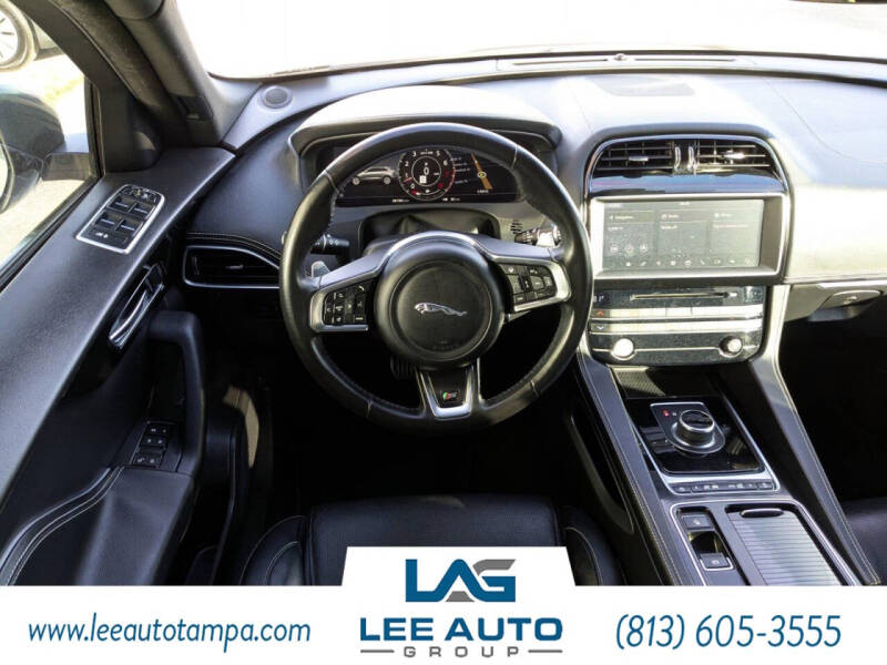 2019 Jaguar F-PACE S