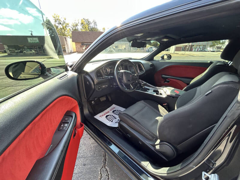 2015 Dodge Challenger SXT