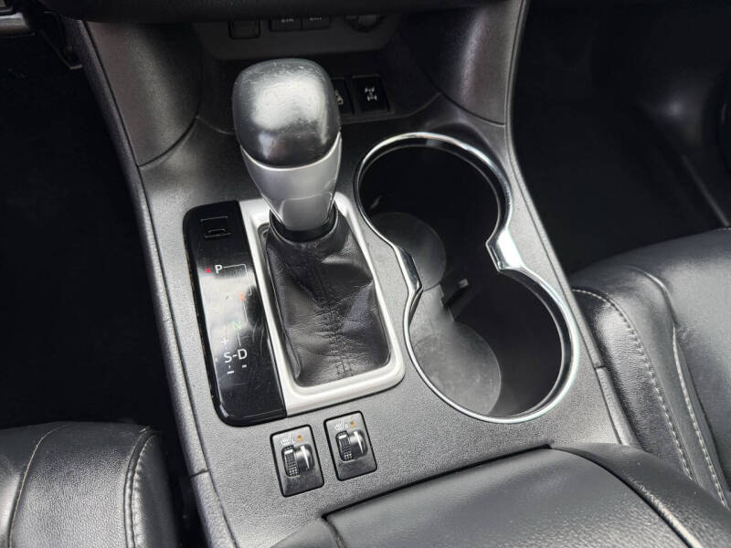 2017 Toyota Highlander