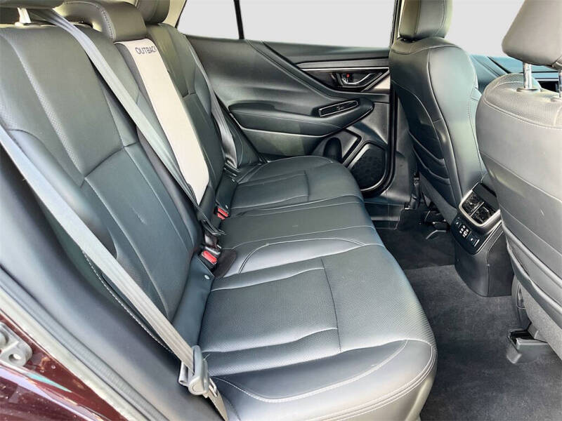 2024 Subaru Outback Touring XT