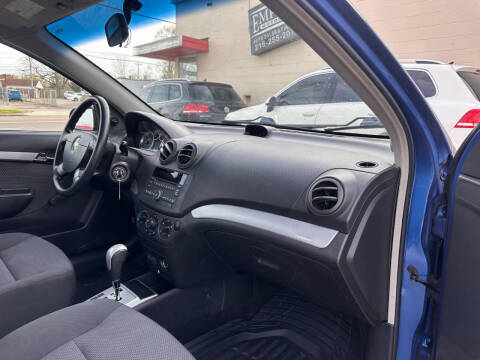 2011 Chevrolet Aveo LT