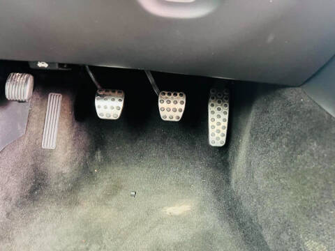 2011 Dodge Challenger R/T Plus