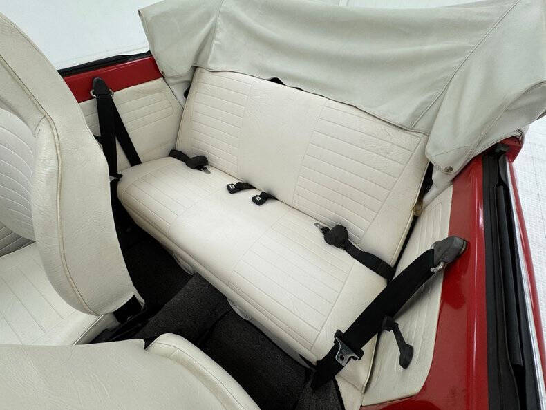 1974 Volkswagen Super Beetle