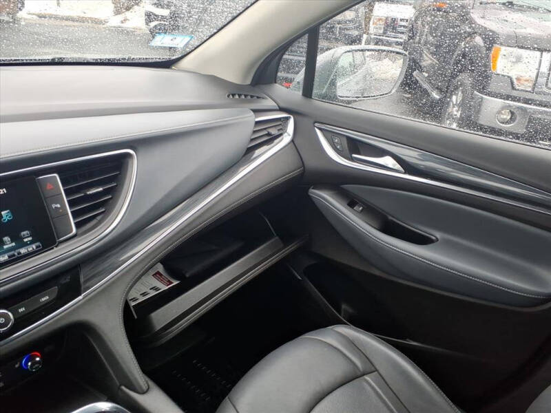 2018 Buick Enclave Essence