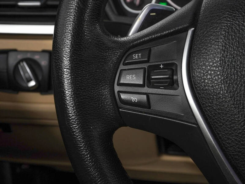 2017 BMW 3 Series 330e iPerformance