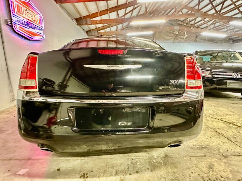2012 Chrysler 300