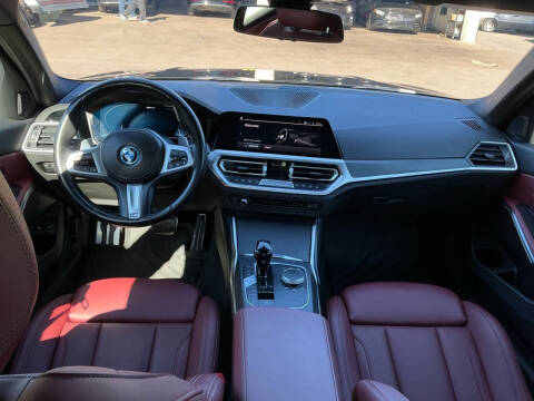 2022 BMW 3 Series 330e