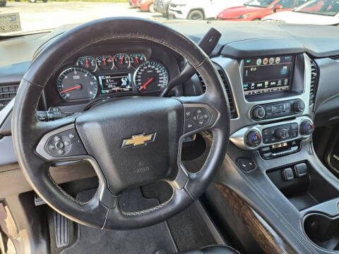 2017 Chevrolet Suburban LT