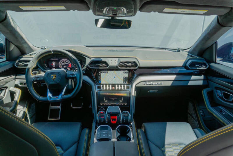2021 Lamborghini Urus