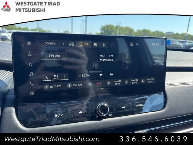2026 Mitsubishi Outlander LE