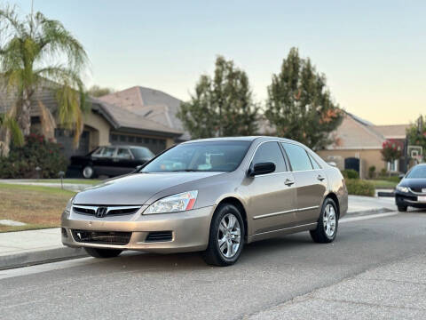 2006 Honda Accord for sale at BARMAN AUTO INC in Bakersfield CA