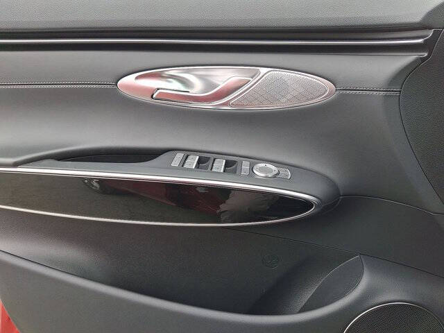 2025 Genesis GV70 2.5T Standard