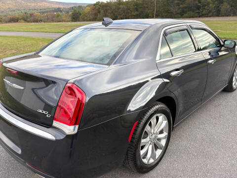 2016 Chrysler 300 C