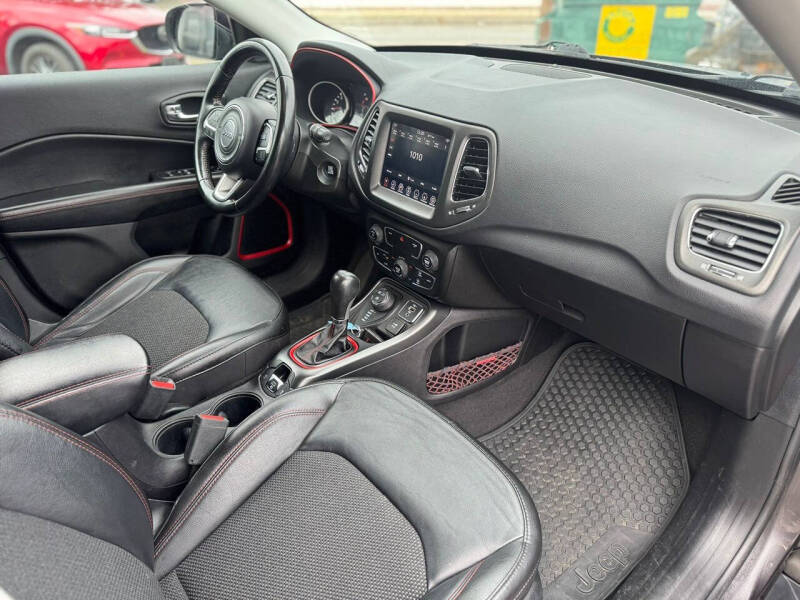 2020 Jeep Compass Trailhawk