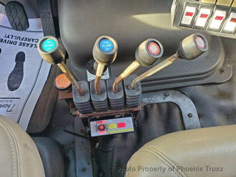 2003 Sterling Acterra