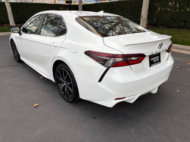 2024 Toyota Camry SE Nightshade