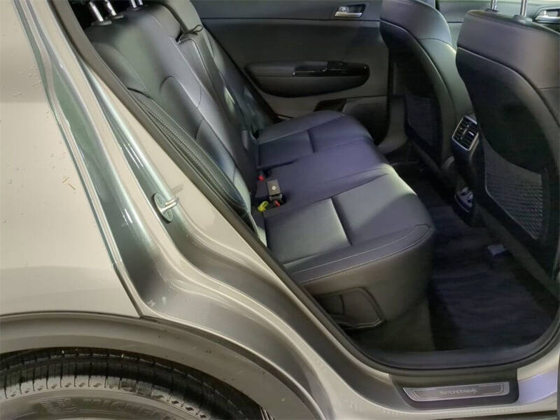 2021 Kia Sportage EX