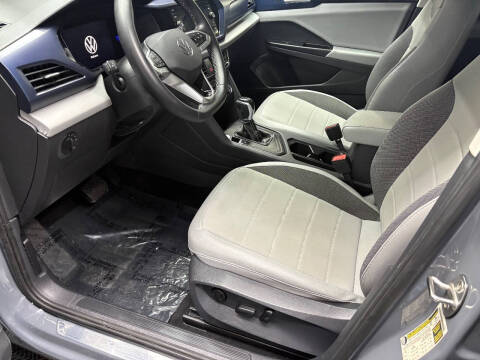 2022 Volkswagen Taos SE