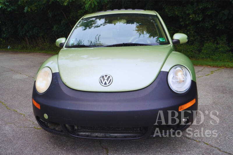 2008 Volkswagen New Beetle S