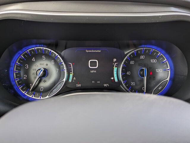 2026 Chrysler Voyager LX