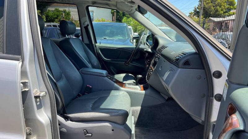 1999 Mercedes-Benz M-Class ML 320