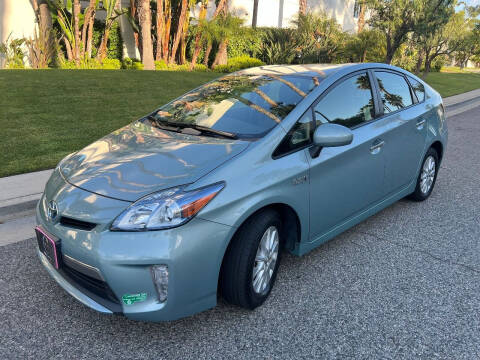 2012 Toyota Prius Plug-in Hybrid for sale at Star Cars in Arleta CA