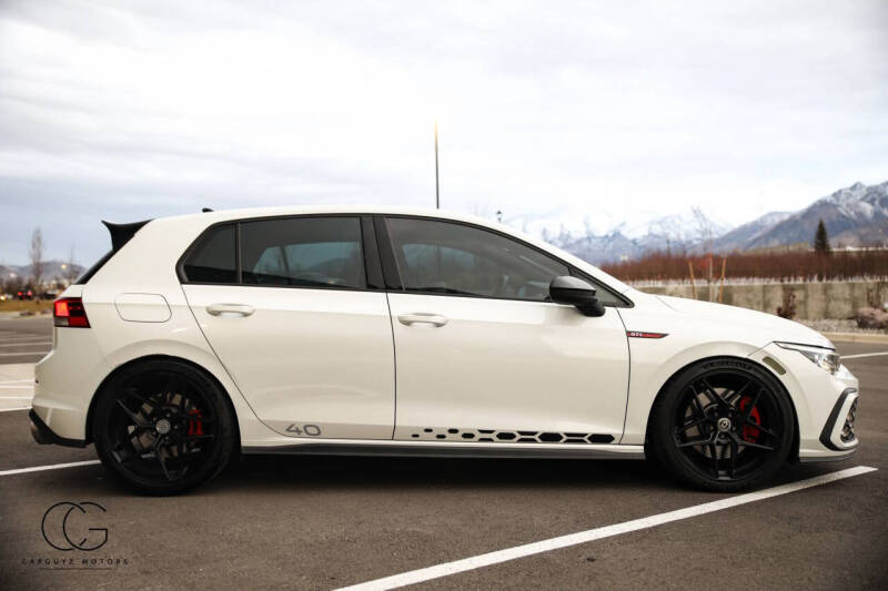 2023 Volkswagen Golf GTI 40th Anniversary Edition