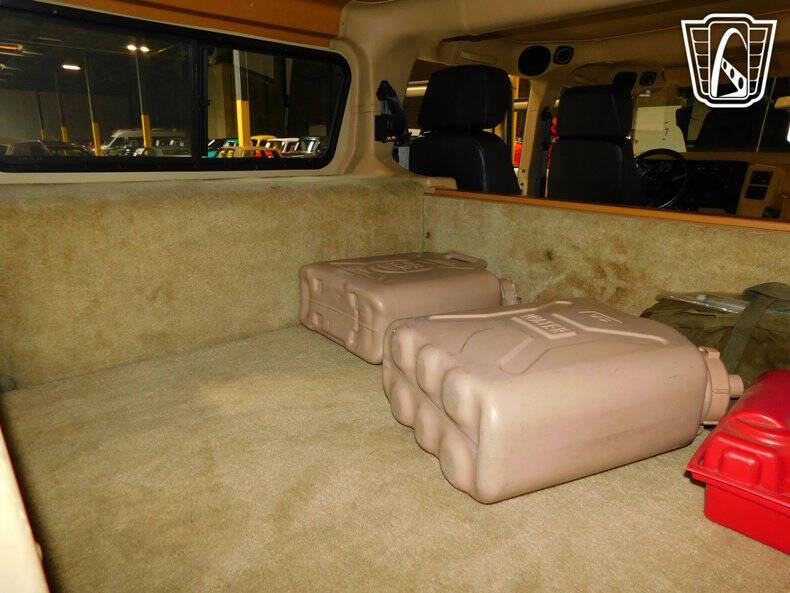 1992 AM General Hummer Wagon