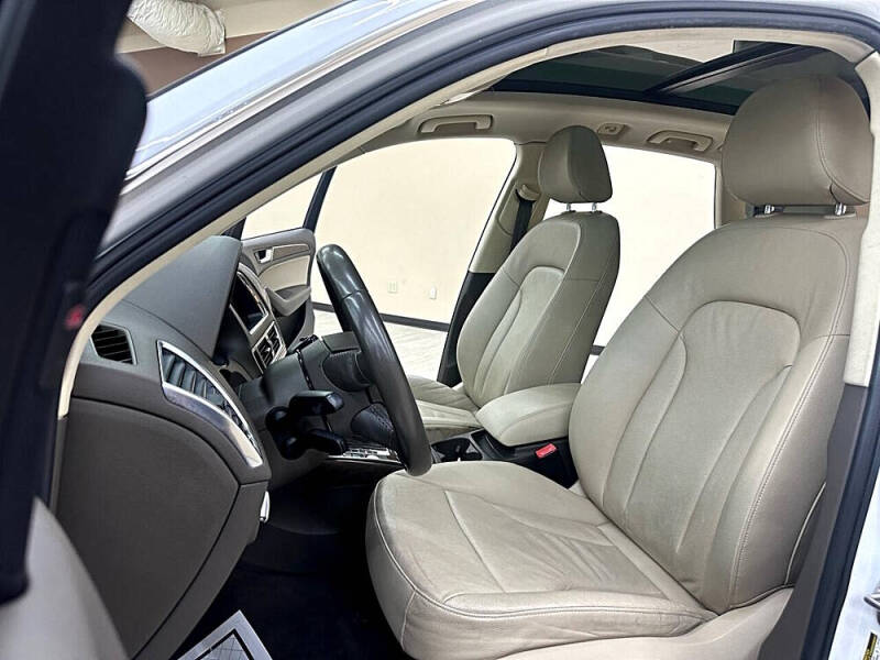 2015 Audi Q5 2.0T quattro Premium Plus