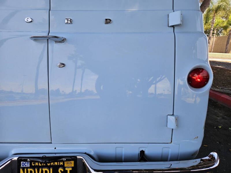 1961 Ford Econoline