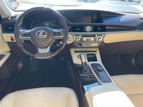 2018 Lexus ES 350