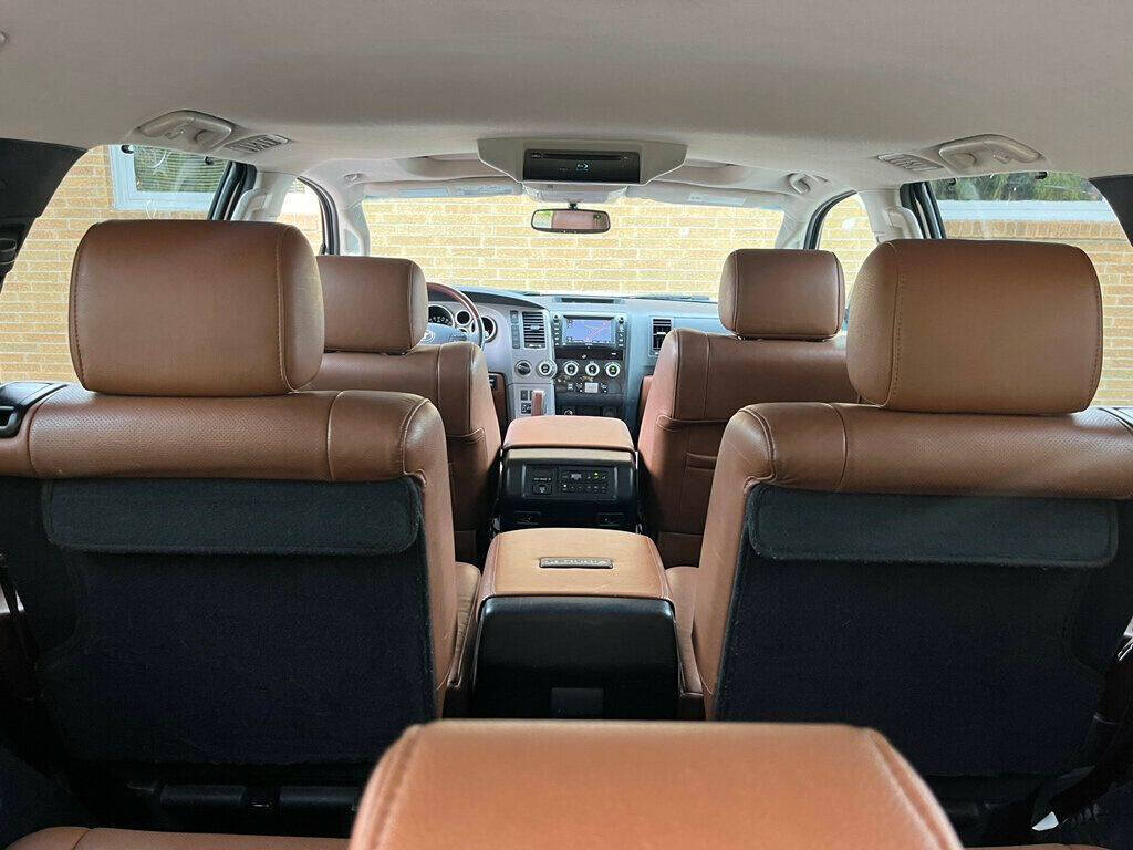 2013 Toyota Sequoia 36