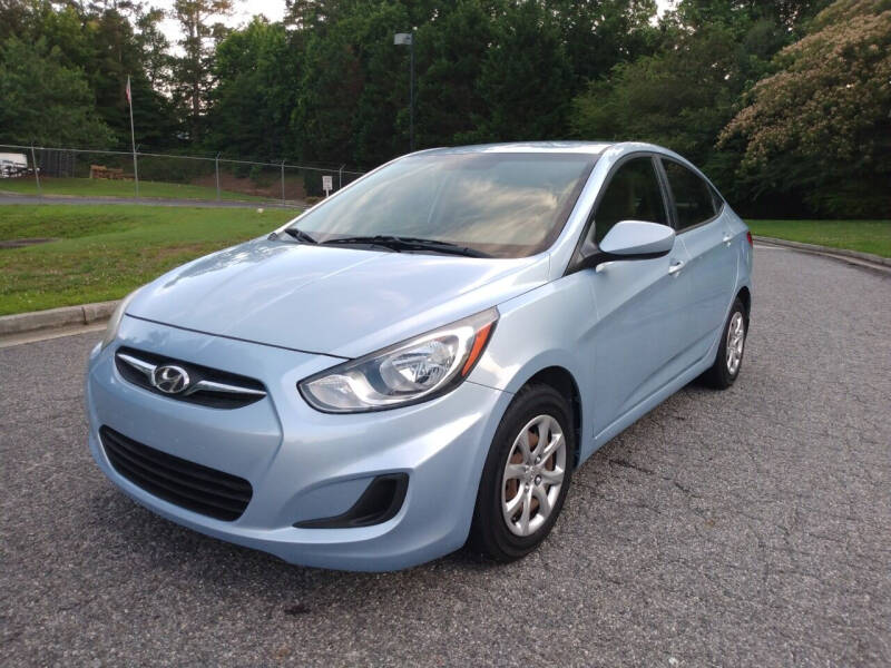 2012 Hyundai Accent GLS